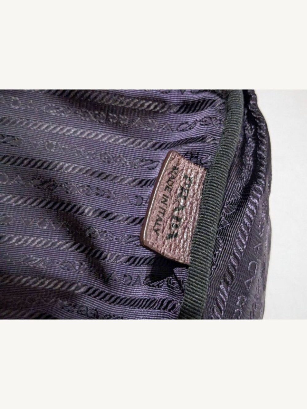 Prada Milano Bowler Sparkling Dark Mauve Leather Locket Zippered Handbag Luck - Picture 9 of 10